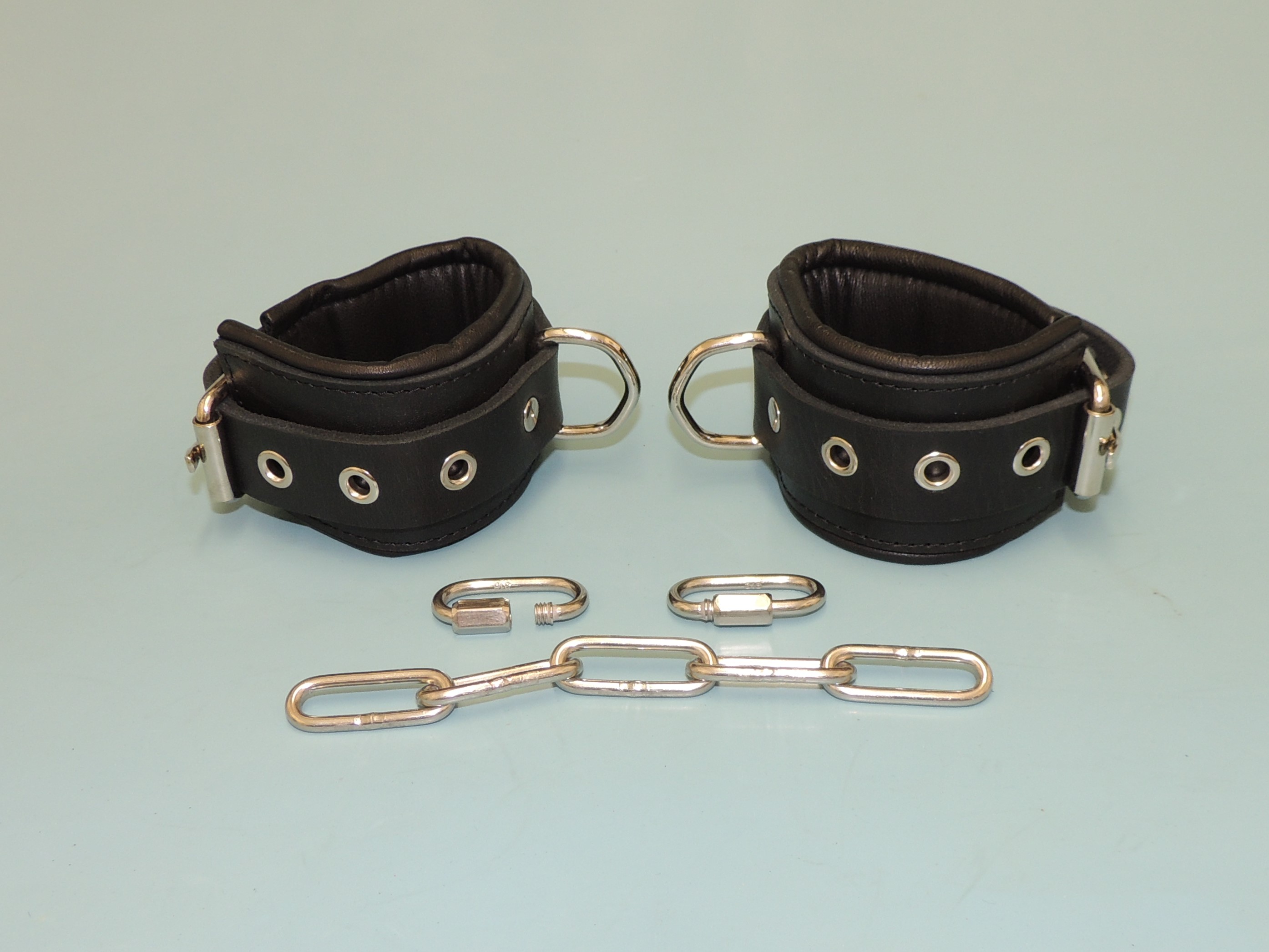 Padded Leather Wrist Cuffs Set | Sinners-UK